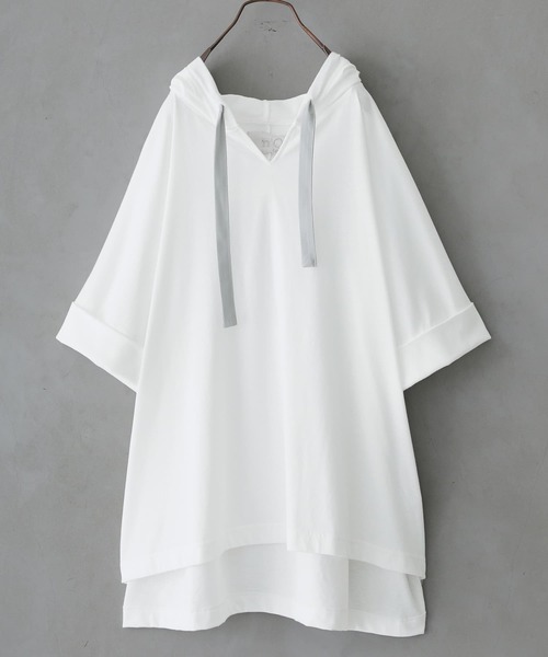 n'OrLABEL（ノアールレーベル）の「『ゆるラフキーネックパーカー』（Tシャツ/カットソー・レディース・ブルー/ラベンダー/レッド/オフホワイト/モカ/ブラック/グリーン/グレー・FREE）」の9枚目の写真