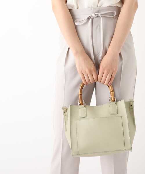 index（インデックス）の「◆バンブーハンドルスクエアトートバッグ【2WAY】（トートバッグ・レディース・オフホワイト/ライトグリーン/ベビーピンク・00）」の16枚目の写真