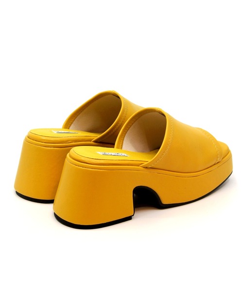 Sugar Sugar（シュガーシュガー）の「【SUGAR SUGAR シュガーシュガー】スクエアトゥバルキーヒールサンダル（サンダル・レディース・ブラック/イエロー/アイボリー/グリーン・S/M/L/LL）」の20枚目の写真