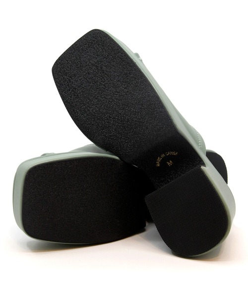 Sugar Sugar（シュガーシュガー）の「【SUGAR SUGAR シュガーシュガー】スクエアトゥバルキーヒールサンダル（サンダル・レディース・ブラック/イエロー/アイボリー/グリーン・S/M/L/LL）」の16枚目の写真