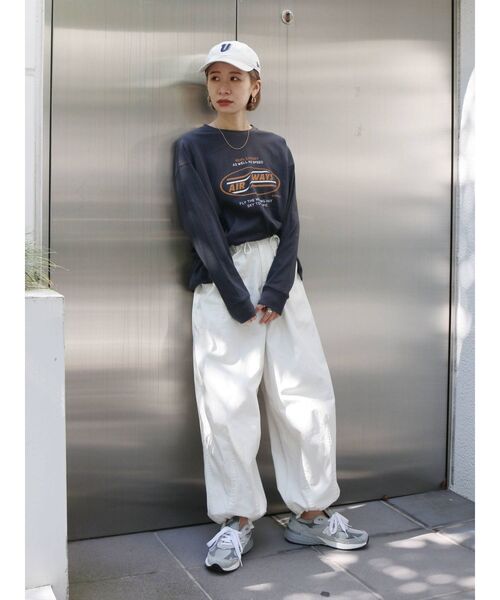 Ungrid(アングリッド)の「ロゴロングスリーブTee(Tシャツ/カットソー・レディース・チャコールグレー/オフホワイト/ピンク/グリーン・FREE)」の11枚目の写真