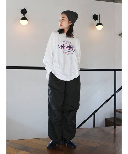 Ungrid(アングリッド)の「ロゴロングスリーブTee(Tシャツ/カットソー・レディース・チャコールグレー/オフホワイト/ピンク/グリーン・FREE)」の16枚目の写真