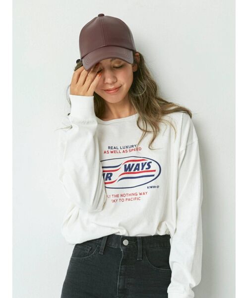 Ungrid(アングリッド)の「ロゴロングスリーブTee(Tシャツ/カットソー・レディース・チャコールグレー/オフホワイト/ピンク/グリーン・FREE)」の21枚目の写真