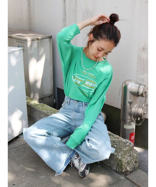 Ungrid(アングリッド)の「ロゴロングスリーブTee(Tシャツ/カットソー・レディース・チャコールグレー/オフホワイト/ピンク/グリーン・FREE)」の1枚目の写真