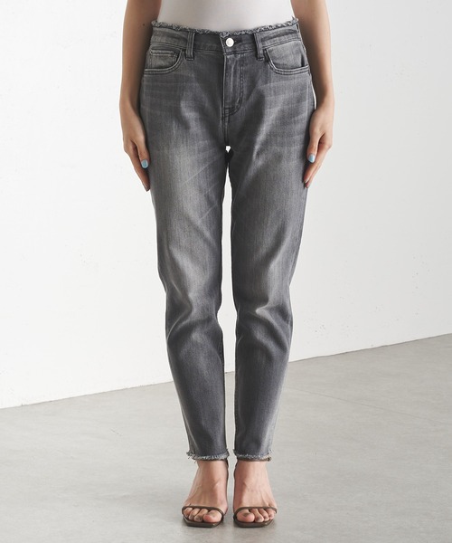 Healthy denim（ヘルシーデニム）の「Healthy DENIM/裾カットオフテーパードデニム（デニムパンツ・レディース・グレー・25/24/23）」の15枚目の写真