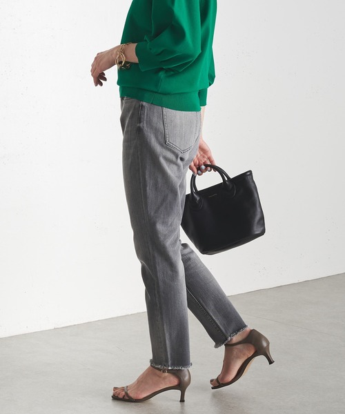 Healthy denim（ヘルシーデニム）の「Healthy DENIM/裾カットオフテーパードデニム（デニムパンツ・レディース・グレー・25/24/23）」の9枚目の写真