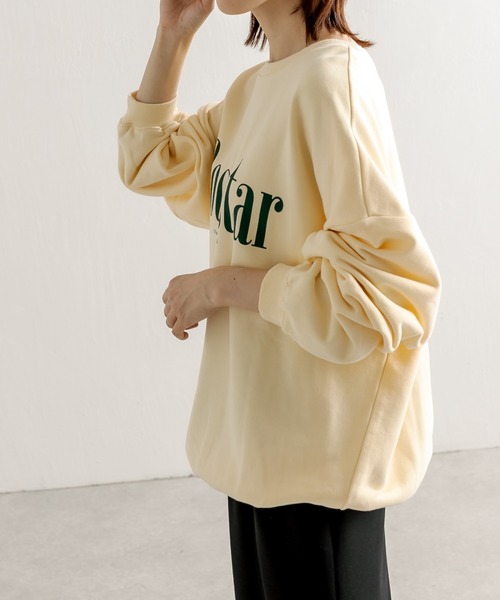 COLLAGE GALLARDAGALANTE(コラージュガリャルダガランテ)の「【OT】前後2WAY/オーバーサイズロゴスウェット(スウェット・レディース・チャコールグレー/グリーン/アイボリー・FREE)」の6枚目の写真