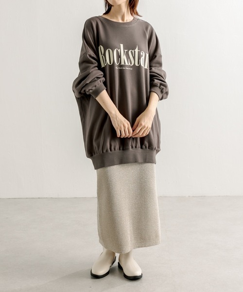 COLLAGE GALLARDAGALANTE(コラージュガリャルダガランテ)の「【OT】前後2WAY/オーバーサイズロゴスウェット(スウェット・レディース・チャコールグレー/グリーン/アイボリー・FREE)」の13枚目の写真