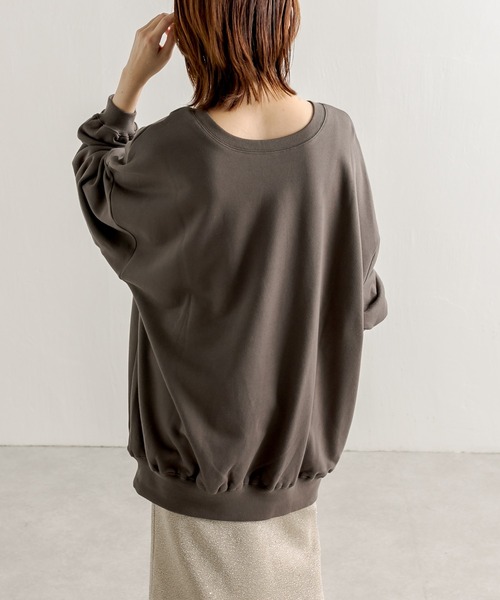 COLLAGE GALLARDAGALANTE(コラージュガリャルダガランテ)の「【OT】前後2WAY/オーバーサイズロゴスウェット(スウェット・レディース・チャコールグレー/グリーン/アイボリー・FREE)」の19枚目の写真