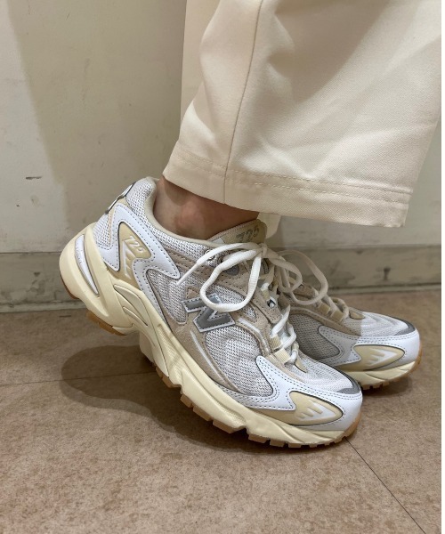 NEW BALANCE（ニューバランス）の「【New Balance】ML725（スニーカー・レディース・オフホワイト・22.5cm/23cm/23.5cm/24cm/24.5cm/25cm）」の7枚目の写真