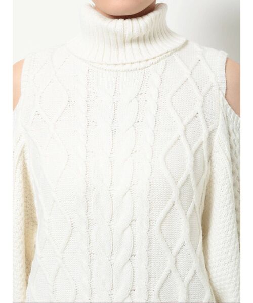 MERCURYDUO（マーキュリーデュオ）の「オープンショルダーケーブルミニワンピース（ワンピース・レディース・ブラック/ダークブラウン/アイボリー・FREE）」の5枚目の写真