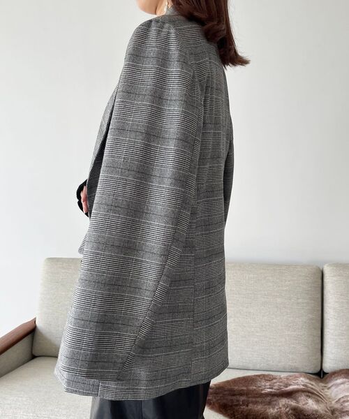 MAJESTIC LEGON(マジェスティックレゴン)の「クラシカルダブルテーラードジャケット(テーラードジャケット・レディース・グレー系その他/ブラウン/ブラック・SMALL/MEDIUM)」の10枚目の写真