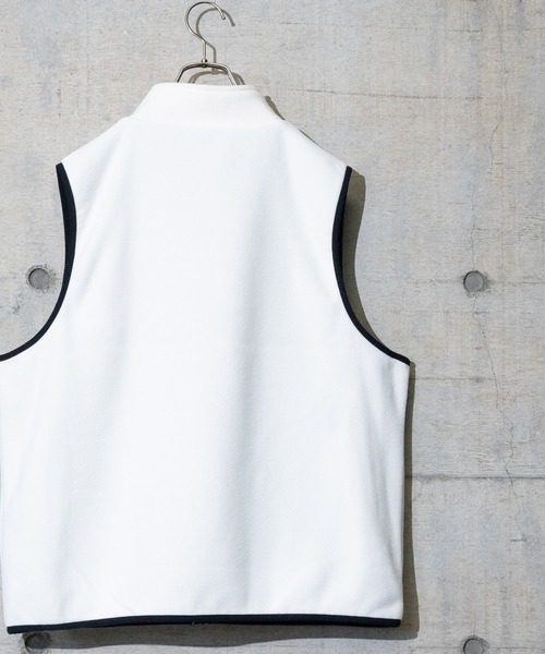 Limited Line Naive Magic（リミテッドラインナイーブマジック）の「【a】フリース フロントワッペン ZIPベスト（その他アウター・メンズ・グリーン/オレンジ/アイボリー/ブラック/ブルー・MEDIUM/LARGE/X-LARGE）」の10枚目の写真