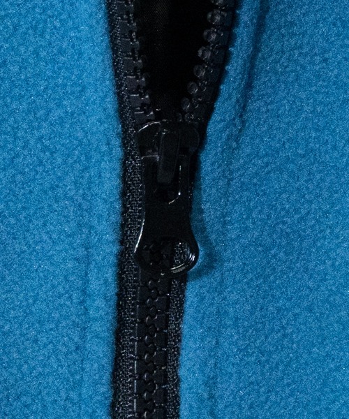 Limited Line Naive Magic（リミテッドラインナイーブマジック）の「【a】フリース フロントワッペン ZIPベスト（その他アウター・メンズ・グリーン/オレンジ/アイボリー/ブラック/ブルー・MEDIUM/LARGE/X-LARGE）」の16枚目の写真