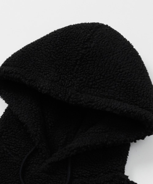 FCMM（エフシーエムエム）の「WARM UP DUMBLE FLEECE HOODIE/ウォームアップダンブルフリースフーディー（パーカー・メンズ・ベージュ/グレー/ブラック・MEDIUM/LARGE）」の9枚目の写真