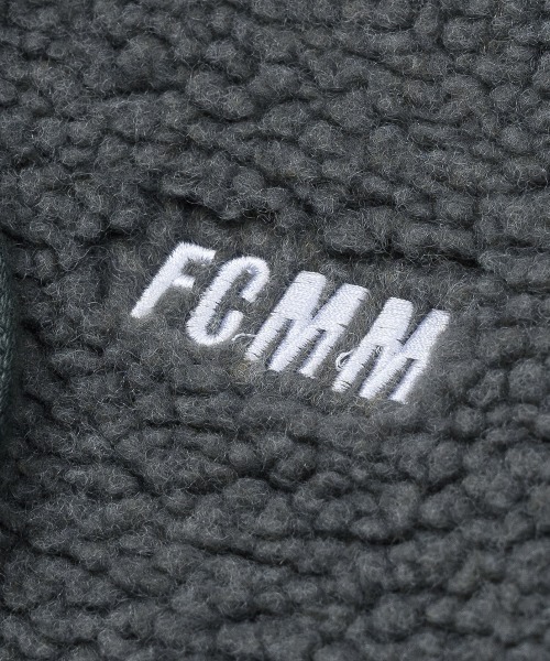 FCMM（エフシーエムエム）の「WARM UP DUMBLE FLEECE HOODIE/ウォームアップダンブルフリースフーディー（パーカー・メンズ・ベージュ/グレー/ブラック・MEDIUM/LARGE）」の20枚目の写真