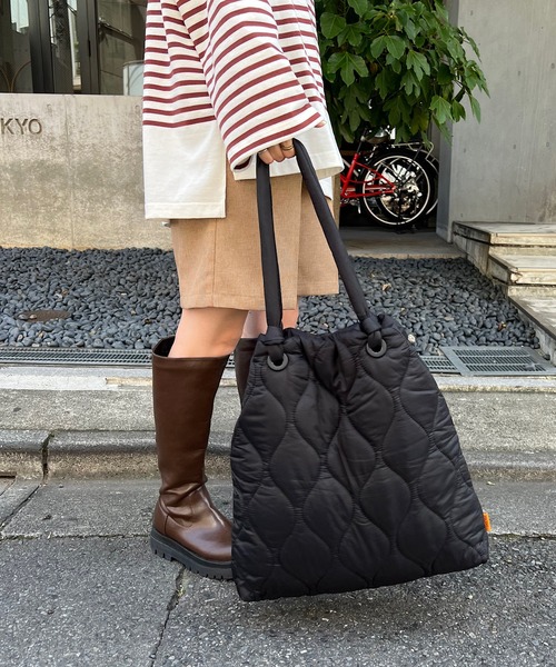 DISCOAT（ディスコート）の「【軽量・大容量/WEB限定】ボンディングトートバッグ（トートバッグ・レディース・ホワイト/ブラック/カーキ・FREE）」の17枚目の写真