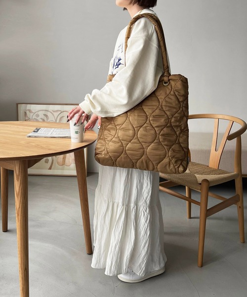 DISCOAT（ディスコート）の「【軽量・大容量/WEB限定】ボンディングトートバッグ（トートバッグ・レディース・ホワイト/ブラック/カーキ・FREE）」の6枚目の写真