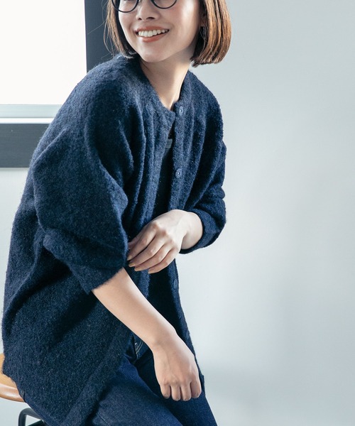 NANO universe（ナノユニバース）の「LB.04/起毛ブークレ クルーネックワイドカーディガン（カーディガン/ボレロ・レディース・ライトグレー/サーモンピンク/ネイビー・FREE）」の10枚目の写真