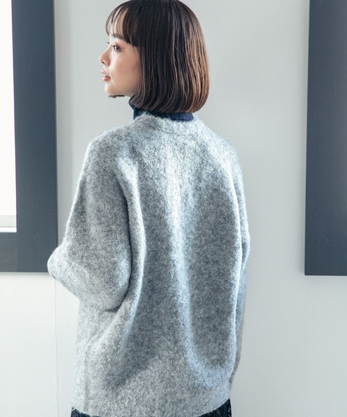 NANO universe（ナノユニバース）の「LB.04/起毛ブークレ クルーネックワイドカーディガン（カーディガン/ボレロ・レディース・ライトグレー/サーモンピンク/ネイビー・FREE）」の5枚目の写真