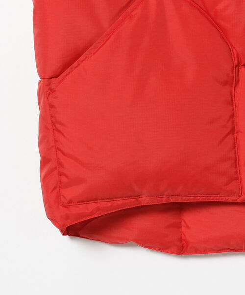 SIERRA DESIGNS（シェラデザイン）の「SIERRA DESIGNS × BEAMS PLUS / 別注 DOWN VEST（ベスト・メンズ・レッド/ブルー・LARGE/X-LARGE/SMALL/MEDIUM）」の17枚目の写真