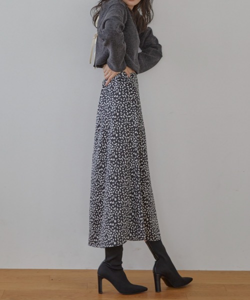 ACYM(アシーム)の「Socks fit short ブーツ(ブーツ・レディース・ブラック/ベージュ・SMALL/MEDIUM/LARGE)」の7枚目の写真