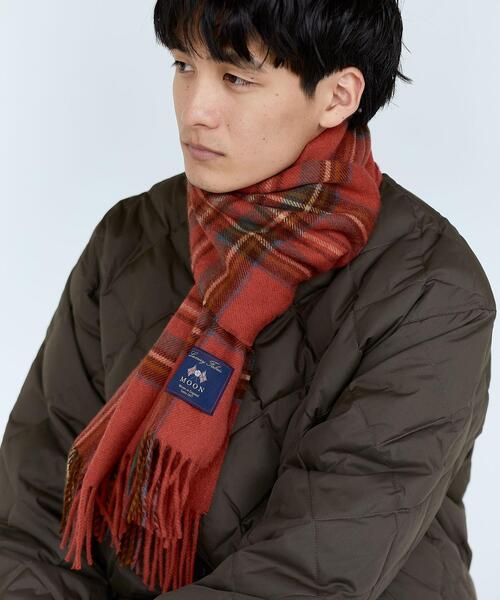 green label relaxing（グリーンレーベルリラクシング）の「＜MOON＞タータンチェック マフラー -ユニセックス-（マフラー・メンズ・ネイビー/オレンジ/グレー/ナチュラル・FREE）」の4枚目の写真