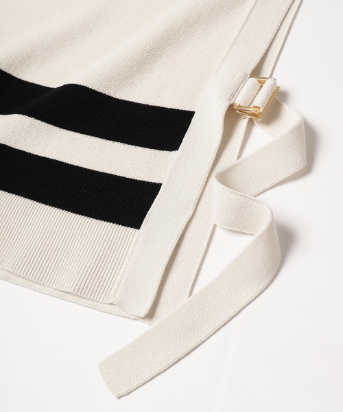 くるにーな CULLNI（クルニ）の「23-SS-040 / Asymmetric Sleeve Side Open