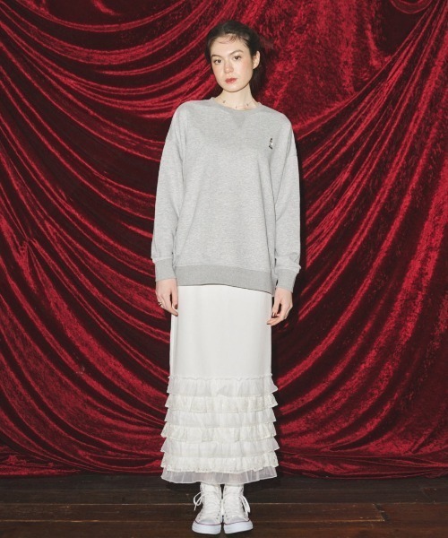 MIRO AMURETTE（ミロアミュレット）の「niwatori over sweat/刺繍入りオーバースウェット（スウェット・レディース・グレー・FREE）」の5枚目の写真