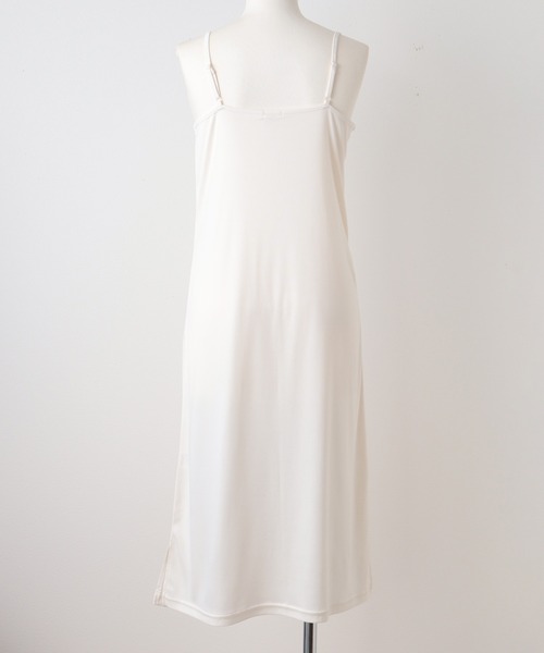 Honeys（ハニーズ）の「インナーロングワンピース（インナーウェア/肌着・レディース・ベージュ/ブラック/アイボリー・L/M）」の15枚目の写真