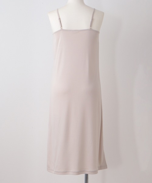 Honeys（ハニーズ）の「インナーロングワンピース（インナーウェア/肌着・レディース・ベージュ/ブラック/アイボリー・L/M）」の8枚目の写真
