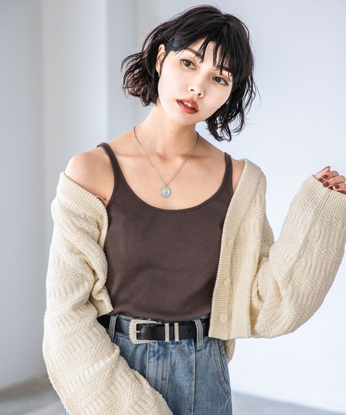 PAGEBOY（ページボーイ）の「シームレススキニーリブタンク（タンクトップ・レディース・ブラック/オフホワイト/チャコールグレー/ブルー/オレンジ・FREE）」の9枚目の写真