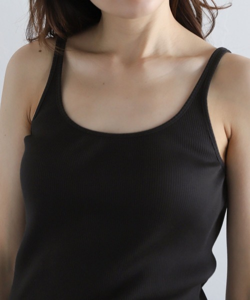 PAGEBOY（ページボーイ）の「シームレススキニーリブタンク（タンクトップ・レディース・ブラック/オフホワイト/チャコールグレー/ブルー/オレンジ・FREE）」の17枚目の写真