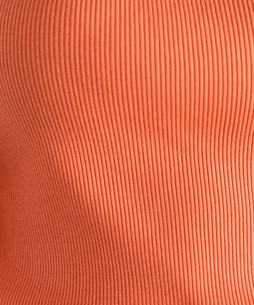 PAGEBOY（ページボーイ）の「シームレススキニーリブタンク（タンクトップ・レディース・ブラック/オフホワイト/チャコールグレー/ブルー/オレンジ・FREE）」の22枚目の写真