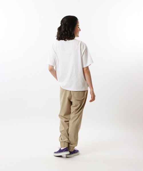 Champion(チャンピオン)の「【Champion/チャンピオン】レディース ショートスリーブTシャツ(Tシャツ/カットソー・レディース・ホワイト/ブラック系その他・MEDIUM/LARGE)」の4枚目の写真