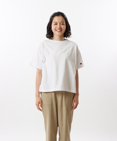 Champion(チャンピオン)の「【Champion/チャンピオン】レディース ショートスリーブTシャツ(Tシャツ/カットソー・レディース・ホワイト/ブラック系その他・MEDIUM/LARGE)」の6枚目の写真