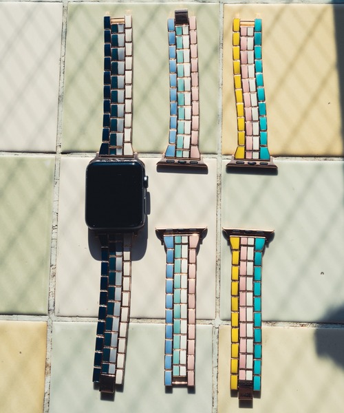 zandy(ズィーアンドワイ)の「zandy /ズィー・アンド・ワイ Apple Watch【カラーフルチェーンバンド】 アップルウォッチバンド チェーンベルト // chain1(デジタル腕時計・レディース・エメラルド/ライトブルー/ブラック×ホワイト・S/M)」の10枚目の写真