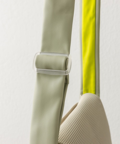 ear PAPILLONNER(イアパピヨネ)の「メッシュショルダーバッグ Sサイズ(ショルダーバッグ・レディース・グレー/ブラック・FREE)」の13枚目の写真