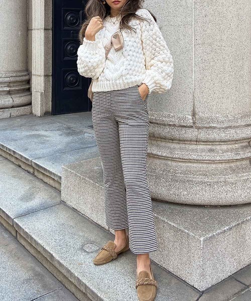 esutoreja(エストレジャ)の「チャンキーカラーニット(ニット/セーター・レディース・アイボリー/ブルー/ブラック・FREE)」の4枚目の写真