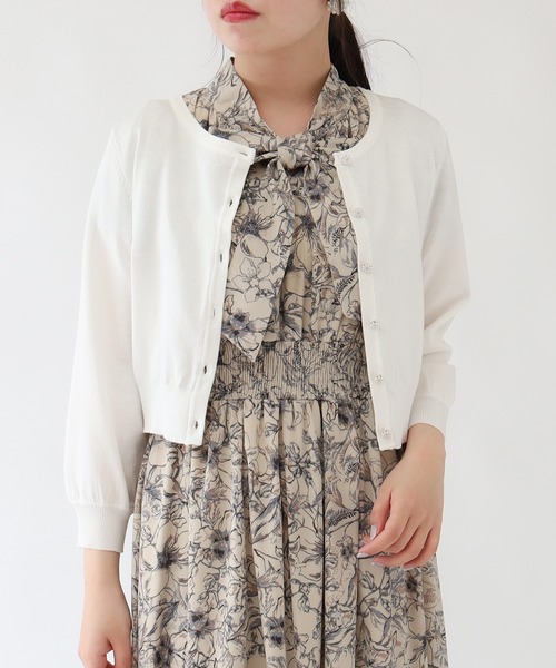 ASTORIA ODIER（アストリアオディール）の「バックレースショートニットカーディガン（カーディガン/ボレロ・レディース・ブラック/ラベンダー/ホワイト/ネイビー/ブラウン・LARGE/MEDIUM/SMALL）」の21枚目の写真