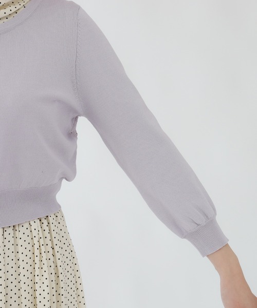 ASTORIA ODIER（アストリアオディール）の「バックレースショートニットカーディガン（カーディガン/ボレロ・レディース・ブラック/ラベンダー/ホワイト/ネイビー/ブラウン・LARGE/MEDIUM/SMALL）」の18枚目の写真