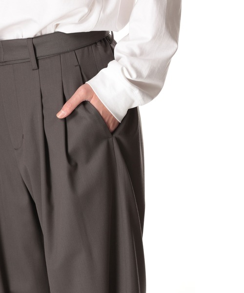 ATTACHMENT（アタッチメント）の「ウール ギャバジン ベルテッド