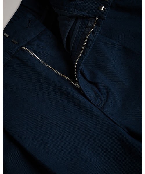 Ted Baker（テッドベーカー）の「STEVIEY ワイドレッグ クロップド パンツ（スラックス・レディース・ダークネイビー/ベージュ系その他2・0/1/2/3）」の6枚目の写真