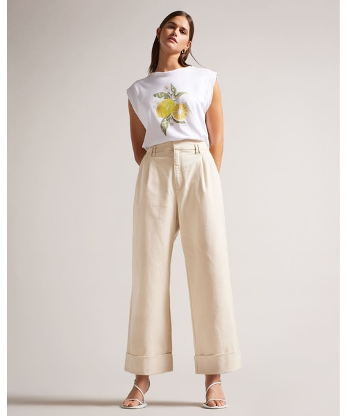 Ted Baker（テッドベーカー）の「STEVIEY ワイドレッグ クロップド パンツ（スラックス・レディース・ダークネイビー/ベージュ系その他2・0/1/2/3）」の9枚目の写真