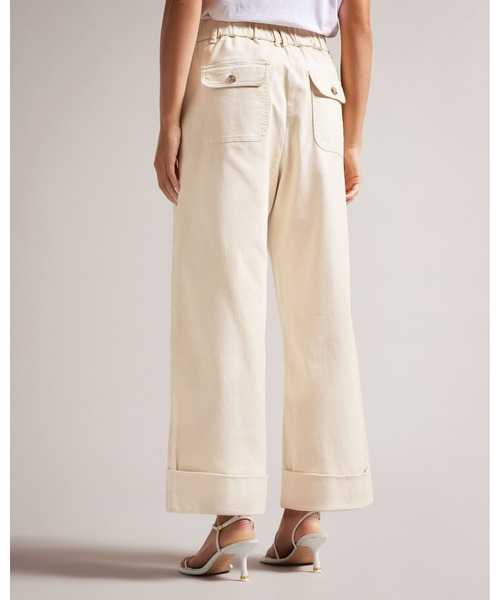 Ted Baker（テッドベーカー）の「STEVIEY ワイドレッグ クロップド パンツ（スラックス・レディース・ダークネイビー/ベージュ系その他2・0/1/2/3）」の12枚目の写真