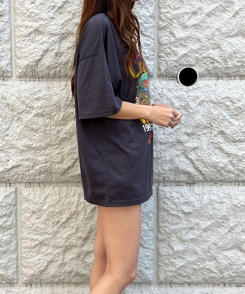 GLAMOROUS JANE(グラマラスジェーン)の「ヴィンテージ風カレッジプリントTシャツ(Tシャツ/カットソー・レディース・オフホワイト/チャコールグレー/ブラック/杢グレー・FREE)」の7枚目の写真