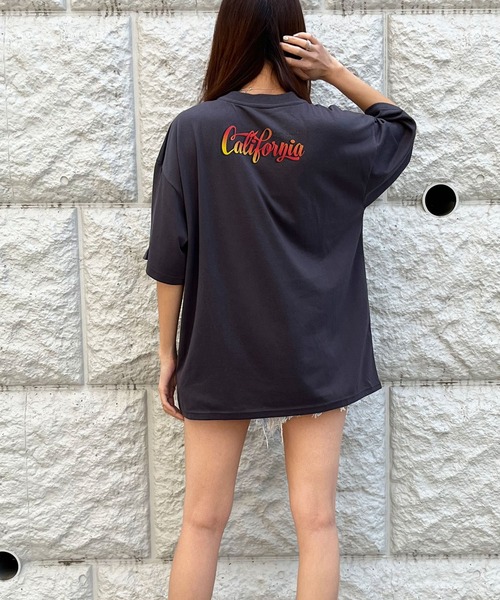 GLAMOROUS JANE(グラマラスジェーン)の「ヴィンテージ風カレッジプリントTシャツ(Tシャツ/カットソー・レディース・オフホワイト/チャコールグレー/ブラック/杢グレー・FREE)」の13枚目の写真