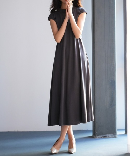 【関税込み】Ann Demeulemeester グレー Enza マキシワンピース セール】 サテンレイヤードワンピース （ロング・マキシ丈