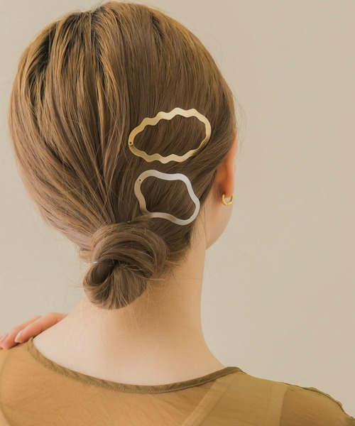 SMELLY(スメリー)の「メタルウェーブ2セットピン(ヘアピン・レディース・ゴールド系その他・-)」の3枚目の写真