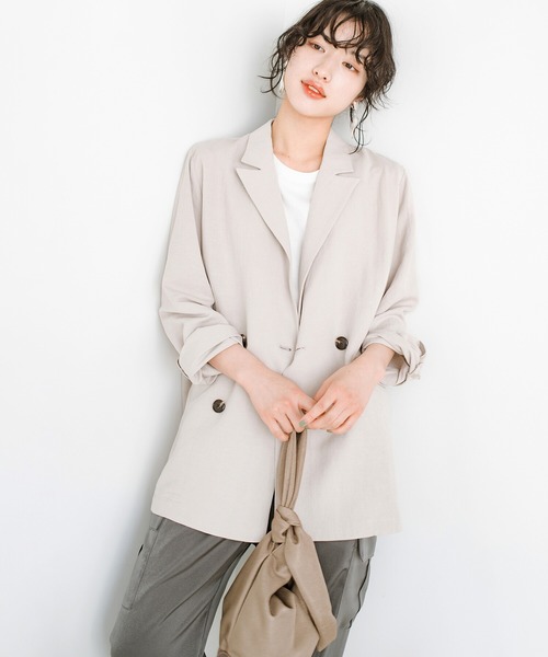 haco!(ハコ)の「サッと羽織ってかっこつく!ジャケット迷子の救世主★無敵の麻混ジャケット(その他アウター・レディース・ブラック/グレイッシュベージュ・MEDIUM/LARGE/X-LARGE/SMALL)」の17枚目の写真